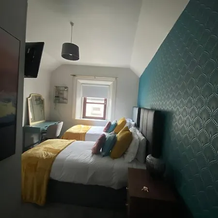 Гостевой дом Woodquay House