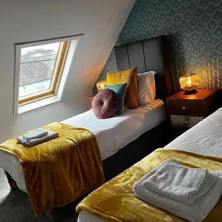 Woodquay House Гостевой дом