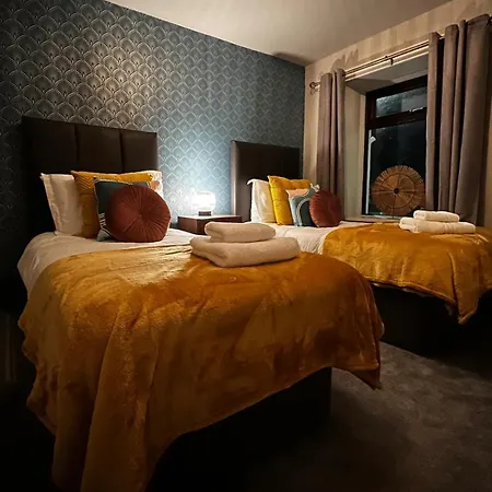 Woodquay House Guest house *
